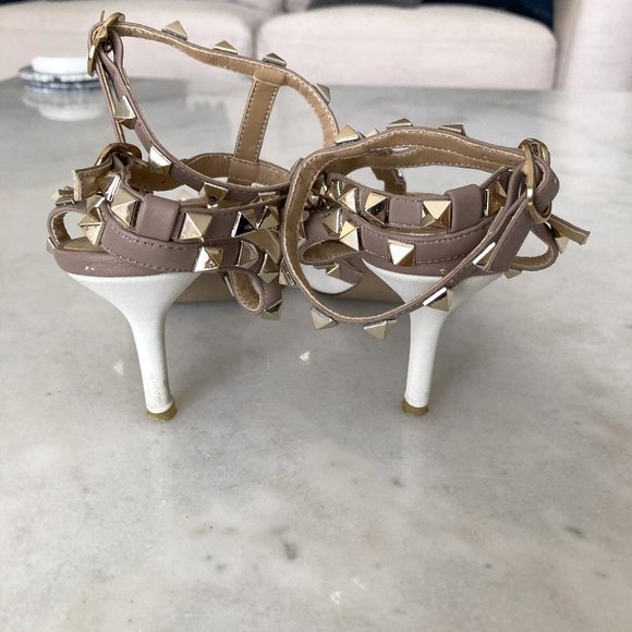 Valentino Garavani Rockstud caged pump ankle strap high heel leather shoes white - Picture 14 of 16